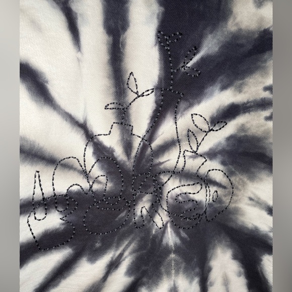 LEVISE sweater - Picture 3 of 9